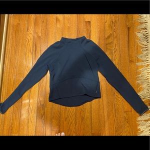 LULULEMON Funnel Neck Crop Top